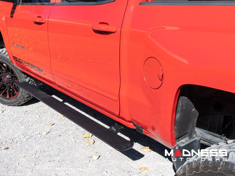 GMC Sierra Side Steps - Power Running Boards - Lighted - Crew Cab - Rough Country (2014-2018)